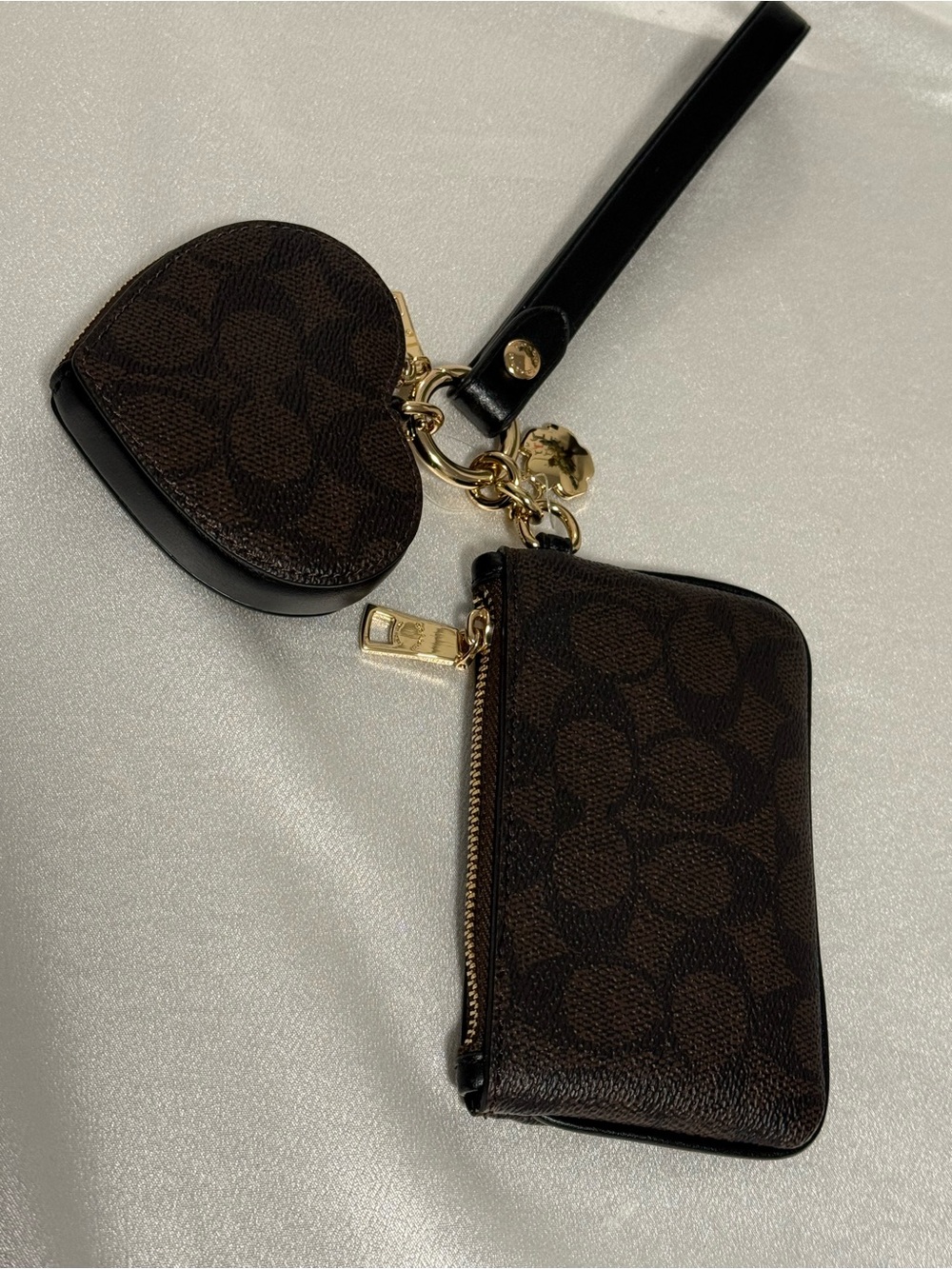 Coach Signature PVC Heart Wristlet Coin Purse Wallet Set Walnut Black CEO28 - Picture 4 of 5